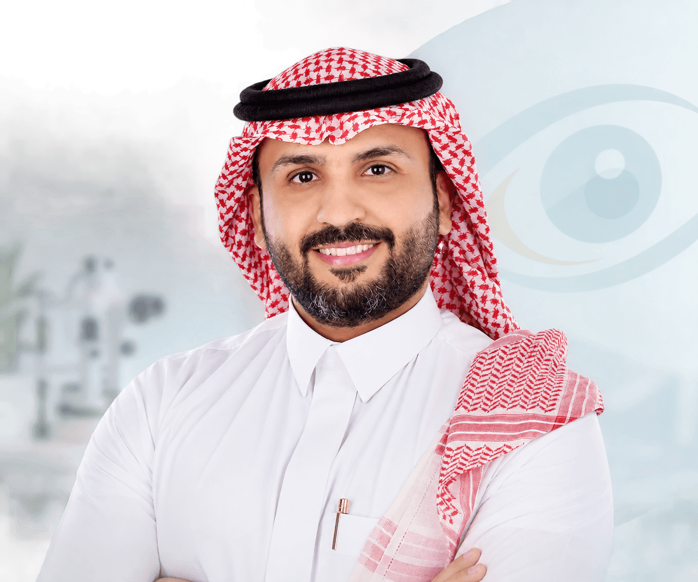 د. أسامة العمري - استشاري طب وجراحة العيون